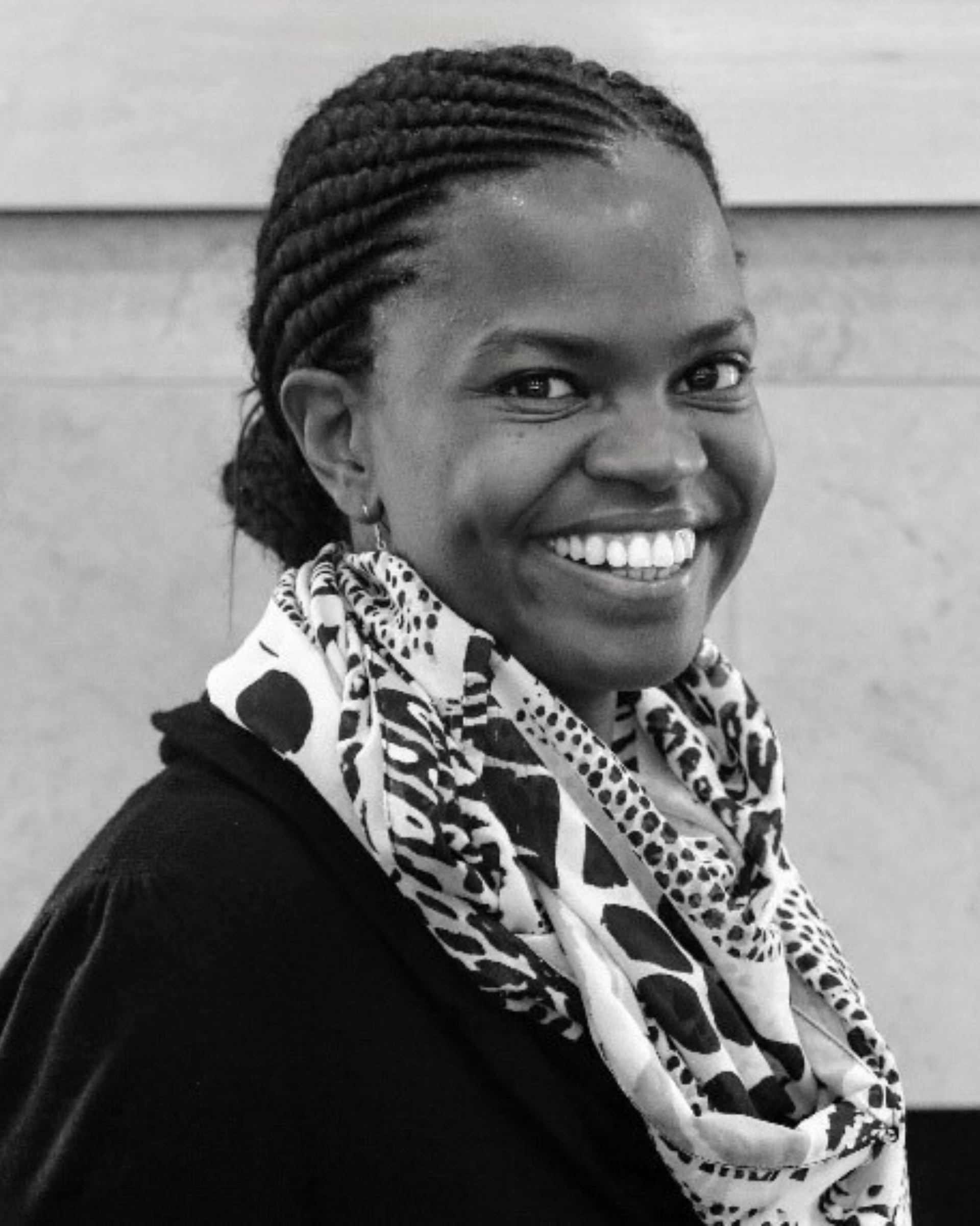 Headshot of Elisabeth Chasia